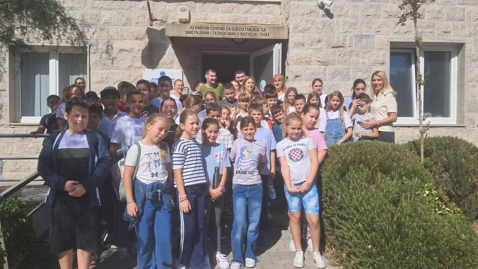 Druženje koje njeguje prijateljstvo i empatiju